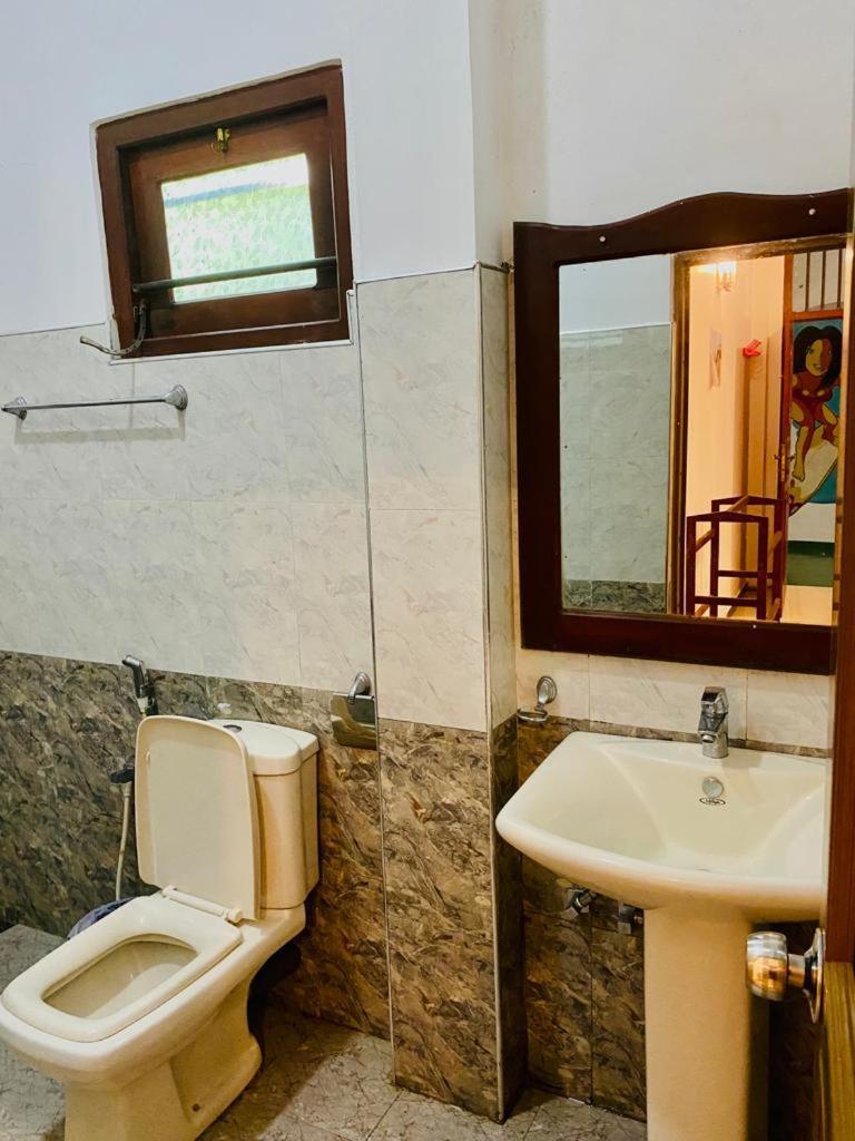 Gihan Guesthouse 미리사 외부 사진